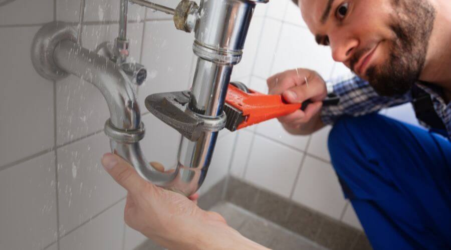 Expert burst pipe repair services in Staffordsville, VA